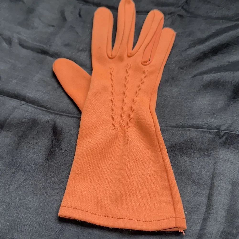 ‎Vintage orange nylon gloves